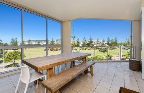 Kingscliff House | Beachside Wave Culture 1204: Family-Friendly Apartment Getaway