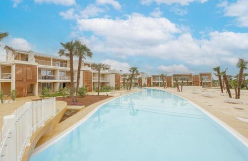 Jesolo Apartment | Wave Island Pop L3: Family-Friendly Stay with Pool Access