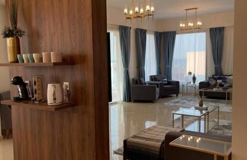 Dhahran Villa | Relaxing Wave Resort with Ocean Views and Family Amenities