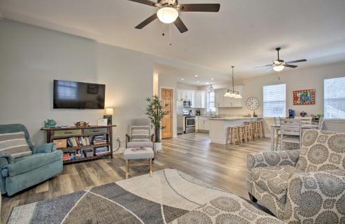 Waveland House | Pet-Friendly Cloud 9 On The Bay with Ocean Views