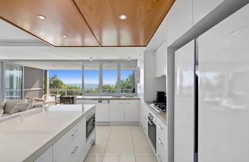 Point Lookout Apartment | Beautiful Waves 11: Family-Friendly 3 Bed Apartment