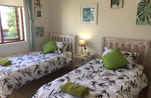 Witsand House | Oceanfront Waves at Witsand - Rated 8.7/10 by Guests