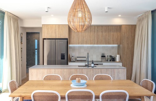 Onetangi House | Coastal Retreat at Wavesong - Pet-Friendly & Oceanfront