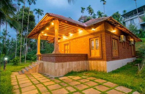 Kalloor House | Relax at Wayanad Fort Resort with Pool & Restaurant
