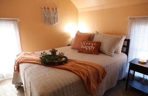Dalton House | Family-Friendly Retreat at Wayfarer Inn Awaits You!