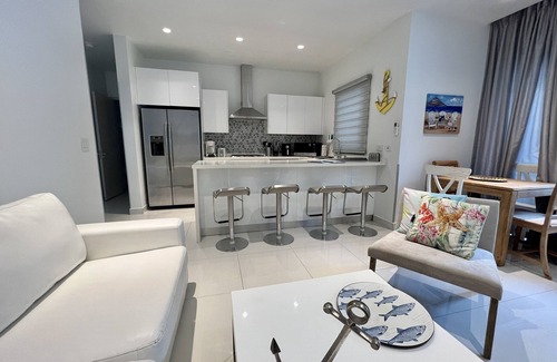 Opal Apartment | Guest Rated 10/10: Waykiri Unit A-06 with Pool & Spa