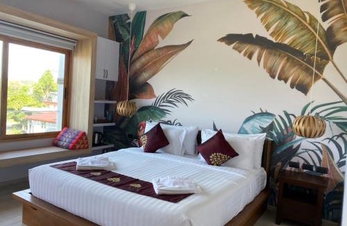 Mai Khao Apartment | Relax at Wayla Villa: 4-Star Oceanfront Retreat