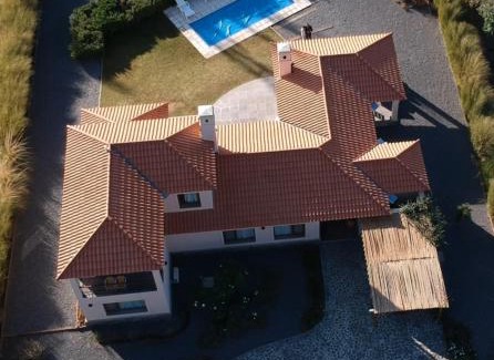 Cafayate Villa | Wayra Huasi: Top-Rated Oceanfront Retreat with Pool
