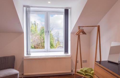 Kilmun House | Family-Friendly Wayside Cottage - Guest Rated 9/10