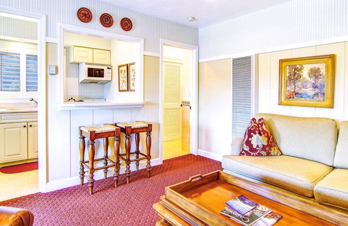 Golden Rectangle Hotel | Elegant Wayside Inn: Rated 9.2 with Family-Friendly Amenities