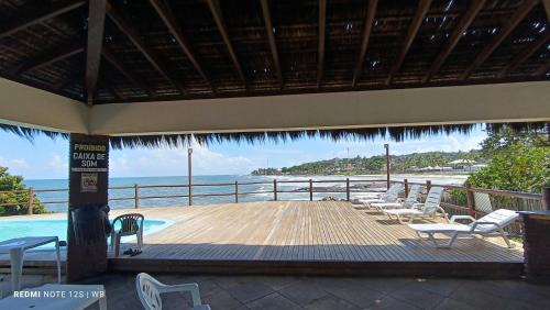 Olivenca Apartment | Oceanfront Apto Condomínio Jubiabá with Pool & Hot Tub