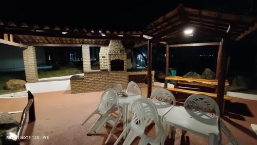 Olivenca Apartment | Oceanfront Apto Condomínio Jubiabá with Pool & Hot Tub