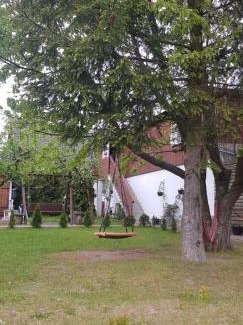 gmina Karsin Apartment | Family-Friendly Getaway at Wczasy na Kaszubach u Hani