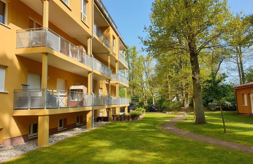Zempin Apartment | Perfect Getaway at Zempin FeWo 4 – Steps from the Beach
