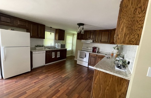 Sparta House | Explore the Beauty of the Blue Ridge Mountains with Ocean Views