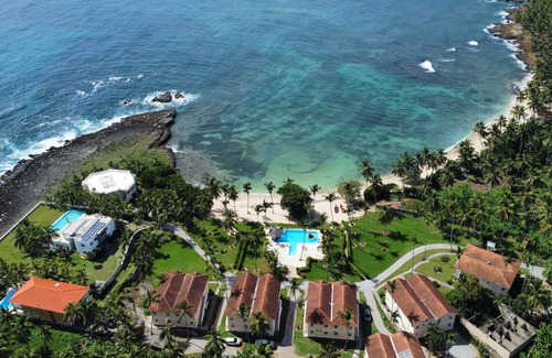 El Frances Apartment | Oceanfront Escape with High-Speed WiFi Near Las Galeras