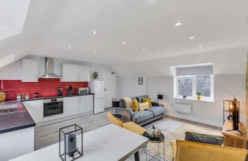 Loughborough Apartment | Family-Friendly Stay at Baxter Gate 2 Bedroom Duplex