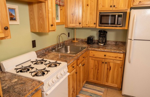Hackensack Cabin | Pet-Friendly Cabin at Webb Lake with Top Guest Ratings