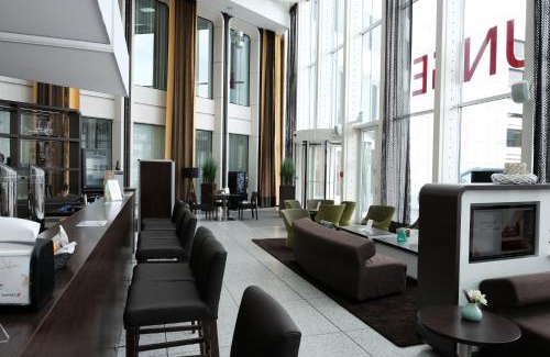 Huttrop Hotel | Discover Webers - Das Hotel im Ruhrturm with Pool & Pets