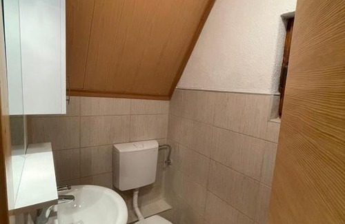 Sumece House | Family-Friendly Weekend House "Ami" for Memorable Getaways
