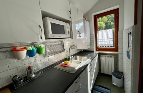 Gravere Apartment | Inviting Apartment with Kitchen, Pet and Child Friendly