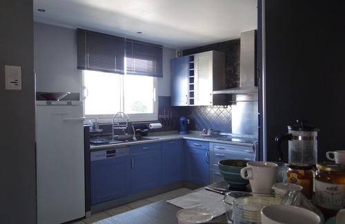 Ciboure Apartment | Weekend Getaway: Tranquil Retreat by Sea and Mountains