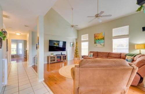 Weeki Wachee Gardens House | Family-Friendly Weeki Wachee River Home Near the Park