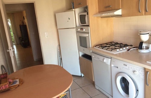 Razimbaud Apartment | Ideal Weekly Vacation Rental with Oceanfront Views