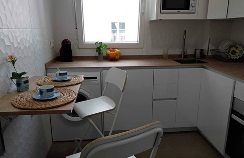 Avila Apartment | Explore Weeping Cedar: Comfort in Downtown Bliss