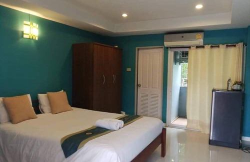 Khon Kaen Hotel | Budget-Friendly Weerawadee Place with Family Amenities