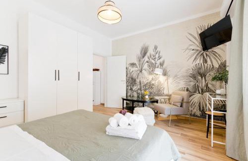 Pineta Apartment | Elegant Wegi Home: Child-Friendly with Kitchen Amenities