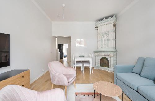 Punavuori Apartment | Stylish 2BR Stay in Prestigious Punavuori, Rated 8.9/10