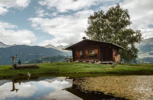 Ried im Oberinntal House | Experience Weiherhütte Ried: Oceanfront & Pet Friendly Retreat