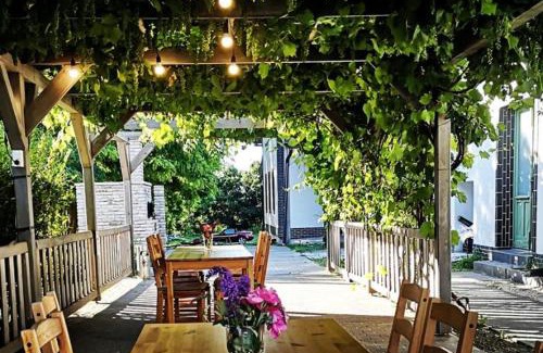 Gyorkony Bed & Breakfast | Discover Wein&Speiz Fogadó: Top-Rated Dining Experience