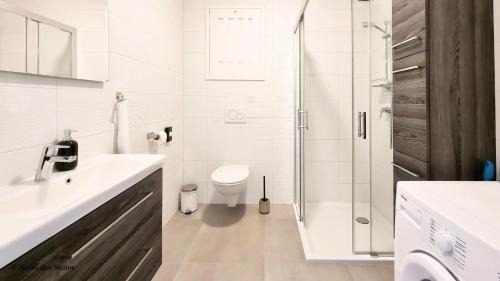Morbisch am See Apartment | Inviting Wein Suite: Pet-Friendly with 8.8/10 Rating