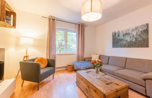 Sued Apartment | Discover Comfort at Weinberg Residence in Prime Location