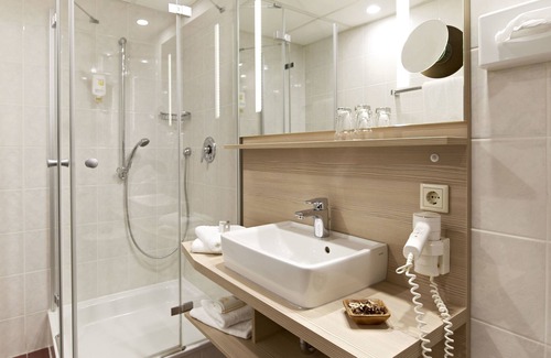 Freyburg Hotel | Relax at Weinberghotel Edelacker: 4-Star Spa Retreat