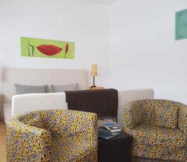 Heiligenbrunn Bed & Breakfast | Highly Rated Weinek's Kellerstöckl with Hot Tub & Breakfast