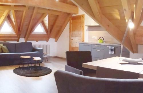 Mußbach House | Relax at Weingut-Gästehaus Buchert with Family-Friendly Amenities
