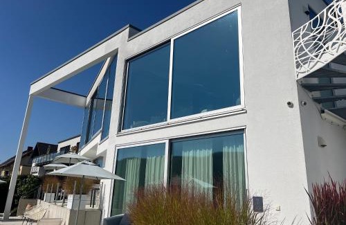 Mehring Hotel | Experience Weingut-Aparthotel Olinger: Oceanfront Bliss