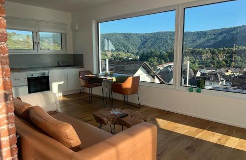 Mehring Hotel | Experience Weingut-Aparthotel Olinger: Oceanfront Bliss