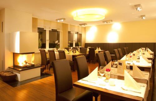 Auen Hotel | Inviting Retreat at Weingut Hees - Family & Pet Friendly