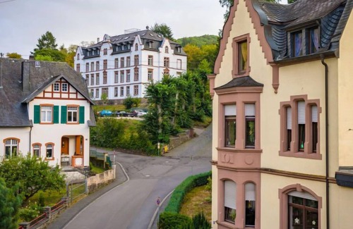 Traben-Trarbach Apartment | Guest Rated 9.8: Weingut Krempel with Spa & Breakfast