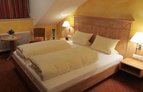 Neustadt-Hambach Bed & Breakfast | Discover Weinhaus Paradies - Family-Friendly & Highly Rated