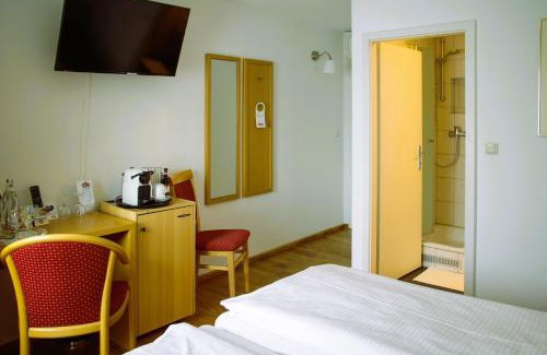 Mainz-Bingen Hotel | Welcoming Weinhaus Selmigkeit: Child-Friendly Escape