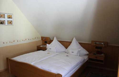 Ockfen Hotel | Pet Friendly Weinhotel Restaurant Klostermühle with Ocean View