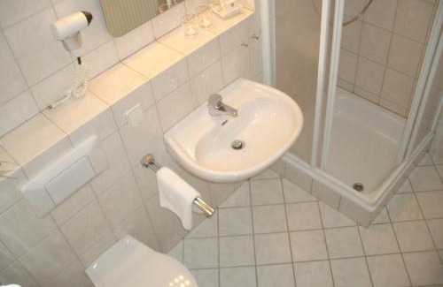 Frankenthal Hotel | Pet-Friendly Weinhotel Wagner with Ocean Views & Family Amenities