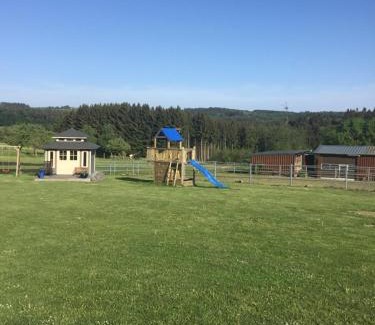 Hochstberg Apartment | Pet-Friendly Weinstraße 2: Guest Rated 9.1/10