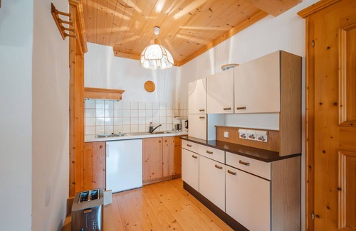 Sankt Martin bei Lofer Apartment | Weissbachergut by Interhome