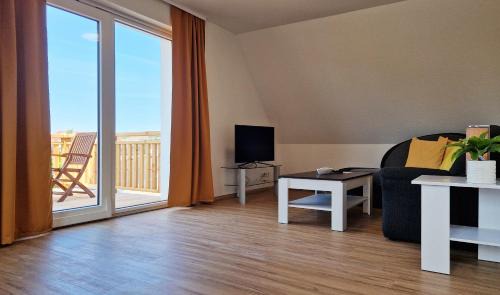 Kuhlungsborn Ost Apartment | Experience Weitsicht: 4-Star Hotel with Family-Friendly Amenities